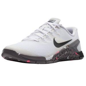 Nike Women's Metcon 4 Training Shoes Size 8 Gently Used